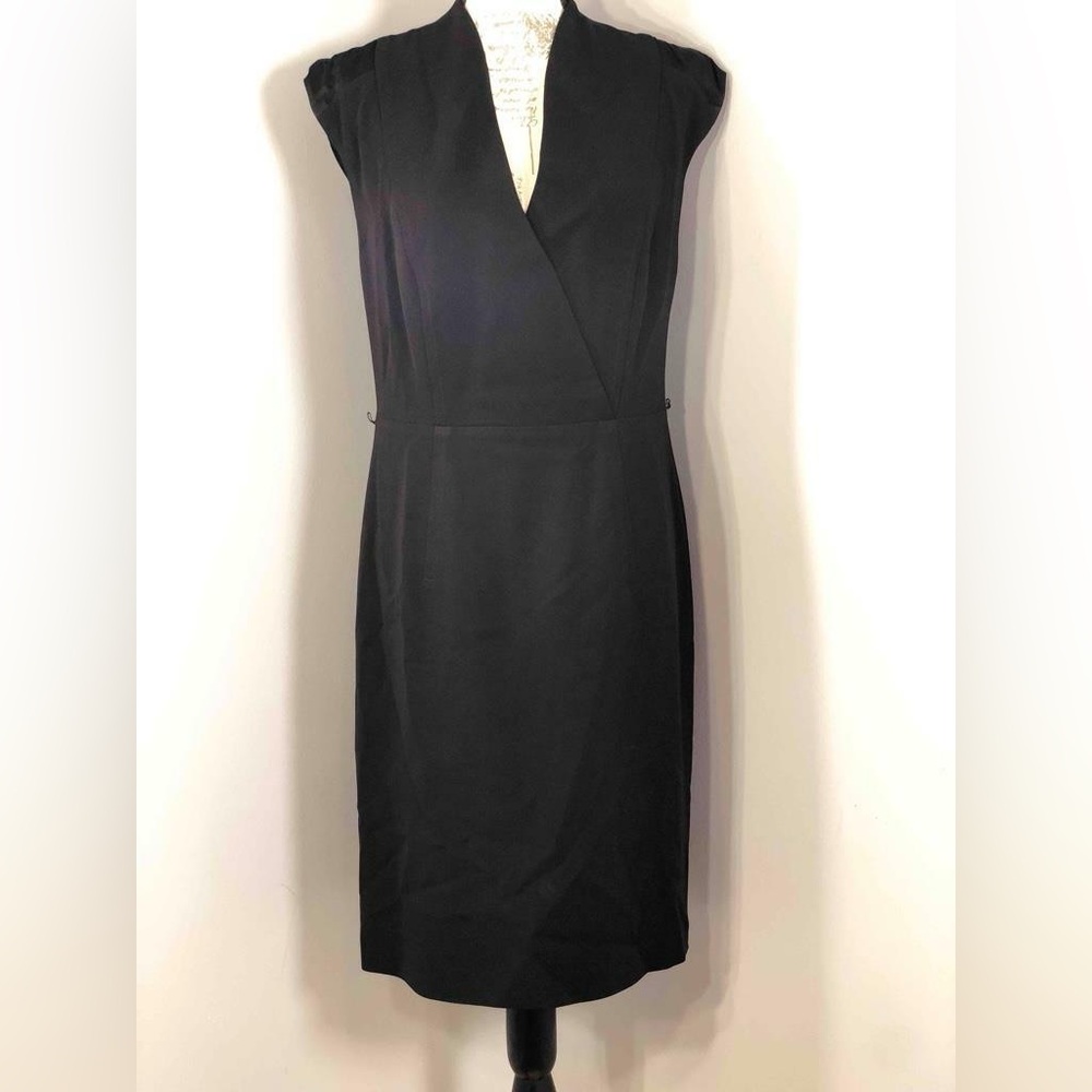 Hugo Boss Black Midi Dress size 2 perfect for work missing belt loops intact
